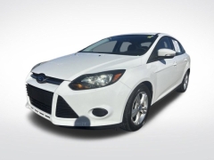 Used 2013  Ford Focus 4d Sedan SE at DriveNow Mayfield near Mayfield Heights&comma; OH