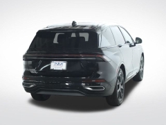 Used 2024  Lincoln Nautilus Reserve AWD at DriveNow Mayfield near Mayfield Heights&comma; OH