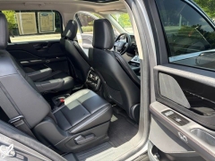 Used 2024  Lincoln Aviator Premiere AWD at Drive Now Westlake near Westlake&comma; OH