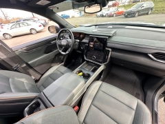 Used 2024  GMC Acadia AWD 4dr AT4 at Drive Now Westlake near Westlake&comma; OH