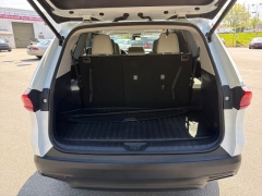 Used 2025  Toyota Grand Highlander Hybrid XLE AWD at DriveNow Mayfield near Mayfield Heights&comma; OH