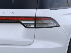 Used 2026  Lincoln Aviator Premiere AWD at DriveNow Mayfield near Mayfield Heights&comma; OH