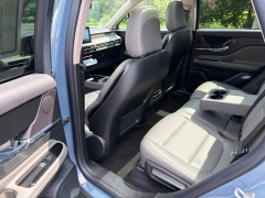 Used 2025  Lincoln Corsair Premiere AWD at Drive Now Westlake near Westlake&comma; OH