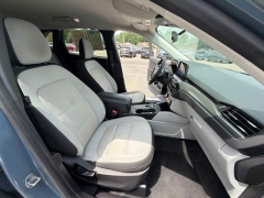 Used 2023  Ford Escape Active AWD at Drive Now Westlake near Westlake&comma; OH