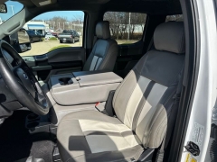 Used 2019  Ford F-150 4WD SuperCrew Box at Drive Now Westlake near Westlake&comma; OH