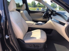 Used 2025  INFINITI QX60 LUXE AWD at DriveNow Mayfield near Mayfield Heights&comma; OH