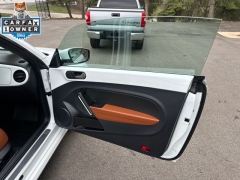 Used 2017  Volkswagen Beetle Convertible Auto at Drive Now Westlake near Westlake&comma; OH