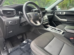 Used 2022  Ford Explorer XLT 4WD at Drive Now Westlake near Westlake&comma; OH