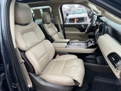 Used 2024  Lincoln Navigator Premiere 4x4 at DriveNow Mayfield near Mayfield Heights&comma; OH