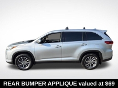 Used 2019  Toyota Highlander V6 AWD &lpar;Natl&rpar; at DriveNow Mayfield near Mayfield Heights&comma; OH