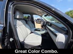 Used 2024  Hyundai Palisade SEL 7P AWD at Drive Now Westlake near Westlake&comma; OH
