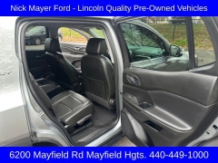 Used 2023  GMC Acadia AWD 4dr SLT at Drive Now Westlake near Westlake, OH