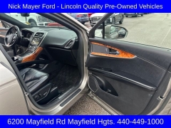 Used 2016  Lincoln MKX 4d SUV AWD Select at DriveNow Mayfield near Mayfield Heights&comma; OH