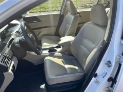 Used 2013  Honda Accord Sdn 4dr V6 Auto EX-L at Drive Now Westlake near Westlake&comma; OH