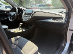 Used 2024  Chevrolet Malibu 4dr Sdn 1LT at DriveNow Mayfield near Mayfield Heights&comma; OH
