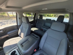 Used 2021  GMC Sierra 1500 4WD Crew Cab 147" Elevation w&sol;3SB at Drive Now Westlake near Westlake&comma; OH
