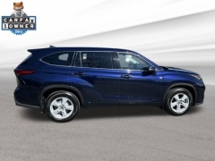 Used 2022  Toyota Highlander LE AWD at DriveNow Mayfield near Mayfield Heights&comma; OH
