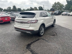 Used 2022  Lincoln Nautilus Reserve AWD at DriveNow Mayfield near Mayfield Heights&comma; OH