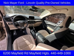 Used 2020  Ford Escape 4d SUV FWD SE at Drive Now Westlake near Westlake, OH