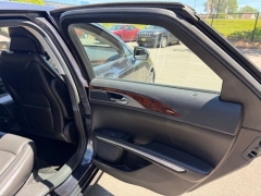 Used 2013  Lincoln MKZ 4dr Sdn FWD at Drive Now Westlake near Westlake&comma; OH
