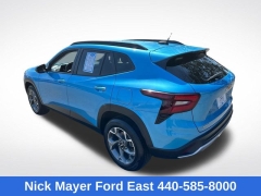 Used 2025  Chevrolet Trax FWD 4dr LT at Drive Now Westlake near Westlake&comma; OH