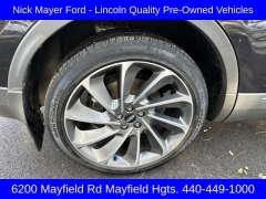 Used 2022  Lincoln Nautilus Reserve AWD at DriveNow Mayfield near Mayfield Heights, OH