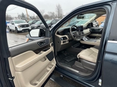 Used 2024  Lincoln Navigator Premiere 4x4 at DriveNow Mayfield near Mayfield Heights&comma; OH