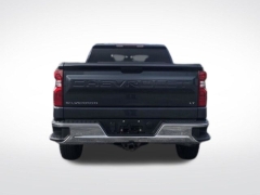 Used 2020  Chevrolet Silverado 1500 4WD Double Cab 147" LT at Drive Now Westlake near Westlake&comma; OH