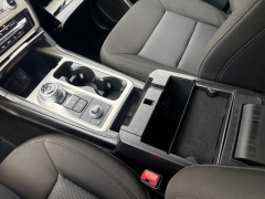 Used 2022  Ford Explorer XLT 4WD at Drive Now Westlake near Westlake&comma; OH