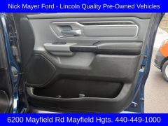 Used 2020  Ram 1500 Big Horn 4x4 Quad Cab 6'4" Box at Drive Now Westlake near Westlake&comma; OH