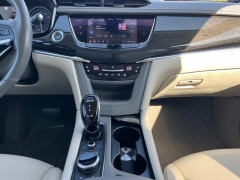 Used 2020  Cadillac XT6 4d SUV FWD Premium Luxury at DriveNow Mayfield near Mayfield Heights&comma; OH