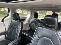 Used 2023  Chrysler Pacifica Limited FWD at DriveNow Mayfield near Mayfield Heights&comma; OH