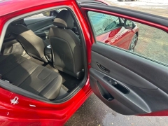 Used 2025  Hyundai Elantra SEL Sport IVT at DriveNow Mayfield near Mayfield Heights&comma; OH