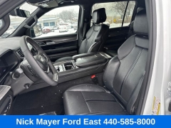 Used 2024  Jeep Wagoneer Series II 4x4 at Drive Now Westlake near Westlake&comma; OH