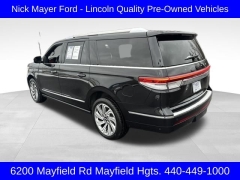 Used 2024  Lincoln Navigator L Premiere 4x4 at Drive Now Westlake near Westlake, OH