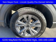 Used 2021  Ford Explorer XLT 4WD at Drive Now Westlake near Westlake&comma; OH