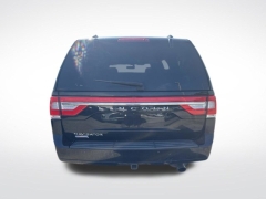 Used 2017  Lincoln Navigator 4d SUV 4WD Select at Drive Now Westlake near Westlake&comma; OH