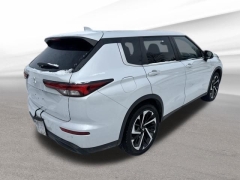Used 2022  Mitsubishi Outlander ES S-AWC at DriveNow Mayfield near Mayfield Heights&comma; OH