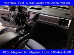 Used 2022 Volkswagen Atlas 3.6L V6 SEL 4MOTION at Drive Now Westlake near Westlake, OH