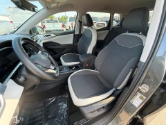 Used 2025  Volkswagen Taos SE FWD at Drive Now Westlake near Westlake&comma; OH