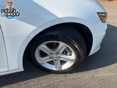 Used 2024  Chevrolet Malibu 4dr Sdn 1LT at Drive Now Westlake near Westlake&comma; OH