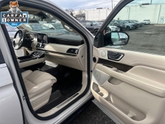 Used 2020  Lincoln Navigator 4d SUV 4WD Reserve at DriveNow Mayfield near Mayfield Heights&comma; OH