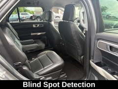 Used 2022  Ford Explorer XLT 4WD at DriveNow Mayfield near Mayfield Heights&comma; OH