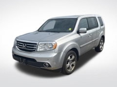 Used 2014  Honda Pilot 4d SUV 4WD EX-L at DriveNow Mayfield near Mayfield Heights&comma; OH