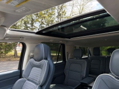 Used 2021  Lincoln Navigator L Black Label 4x4 at DriveNow Mayfield near Mayfield Heights&comma; OH