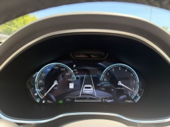 Used 2024  Genesis G80 2&period;5T AWD at DriveNow Mayfield near Mayfield Heights&comma; OH