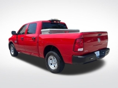 Used 2022  Ram 1500 Classic Tradesman 4x4 Crew Cab 5'7" Box at Drive Now Westlake near Westlake&comma; OH