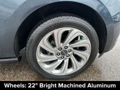 Used 2024  Lincoln Navigator Premiere 4x4 at DriveNow Mayfield near Mayfield Heights&comma; OH