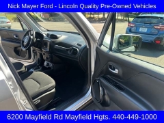 Used 2019 Jeep Renegade Altitude 4x4 at Drive Now Westlake near Westlake, OH