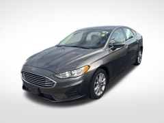 Used 2020  Ford Fusion Hybrid 4d Sedan FWD SE at DriveNow Mayfield near Mayfield Heights&comma; OH